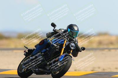 media/Oct-09-2022-SoCal Trackdays (Sun) [[95640aeeb6]]/Turn 15 (150pm)/